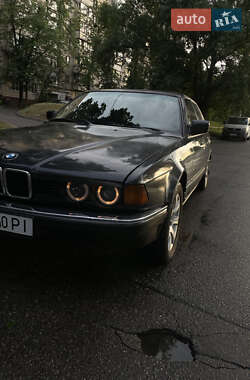 Седан BMW 7 Series 1991 в 