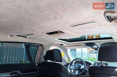 Седан BMW 7 Series 2022 в 