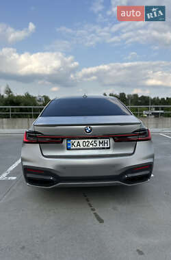Седан BMW 7 Series 2022 в 