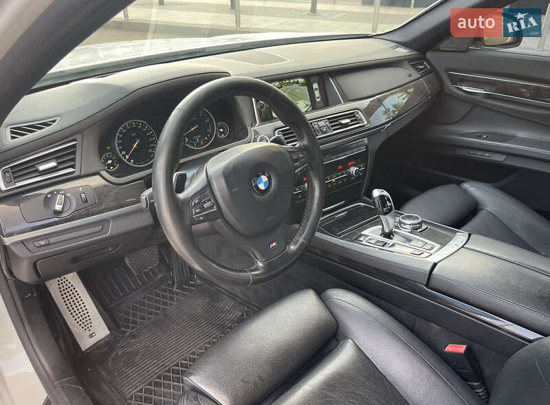 Седан BMW 7 Series 2013 в Києві