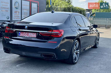 Седан BMW 7 Series 2018 в 