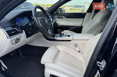 Седан BMW 7 Series 2018 в 
