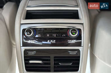 Седан BMW 7 Series 2016 в 