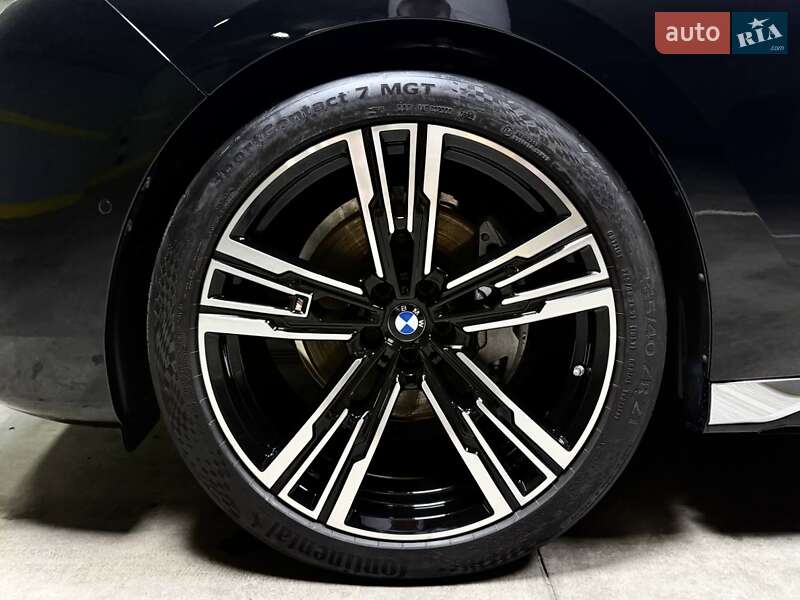 Седан BMW 7 Series 2023 в Киеве