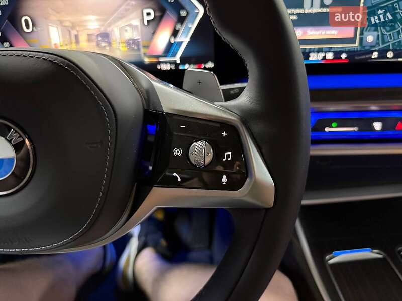 Седан BMW 7 Series 2023 в Киеве