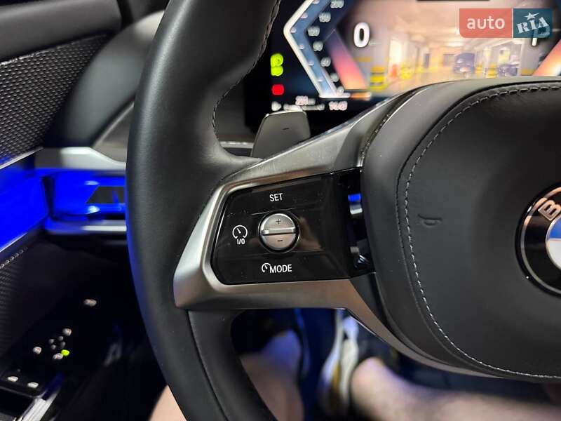 Седан BMW 7 Series 2023 в Киеве