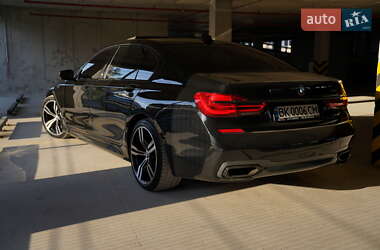 Седан BMW 7 Series 2017 в 