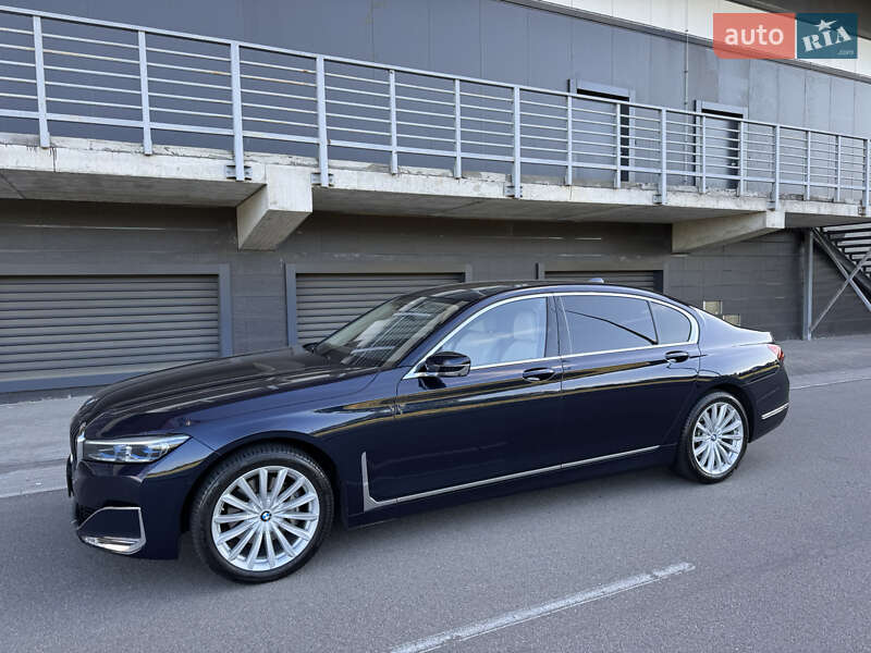 Седан BMW 7 Series 2019 в Киеве