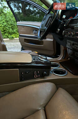 Седан BMW 7 Series 2007 в 