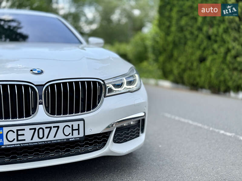 Седан BMW 7 Series 2015 в Черновцах