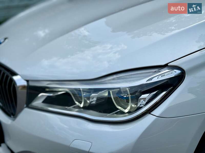 Седан BMW 7 Series 2015 в Черновцах