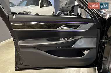 Седан BMW 7 Series 2019 в 