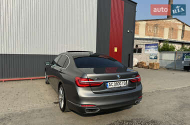Седан BMW 7 Series 2017 в 
