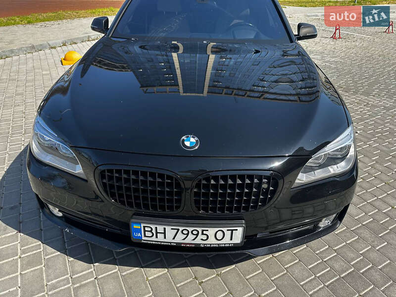 Седан BMW 7 Series 2014 в Одессе