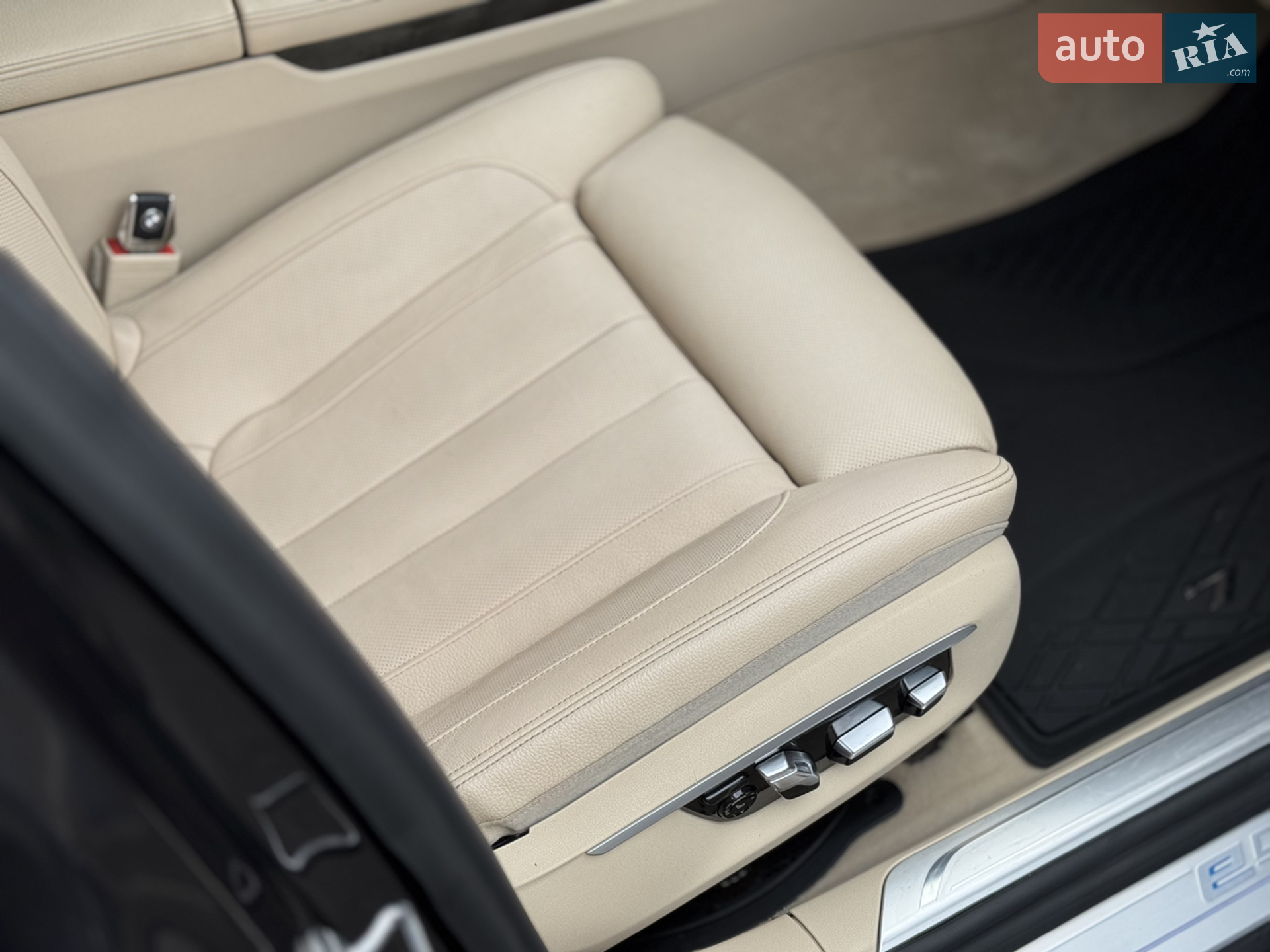 2016 BMW 7er - мініатюра 14