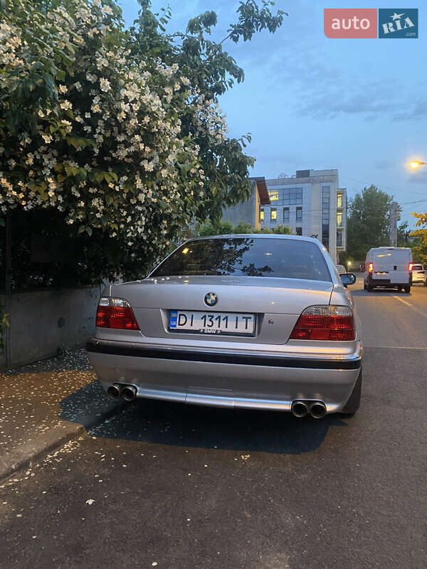 Седан BMW 7 Series 1998 в Рени