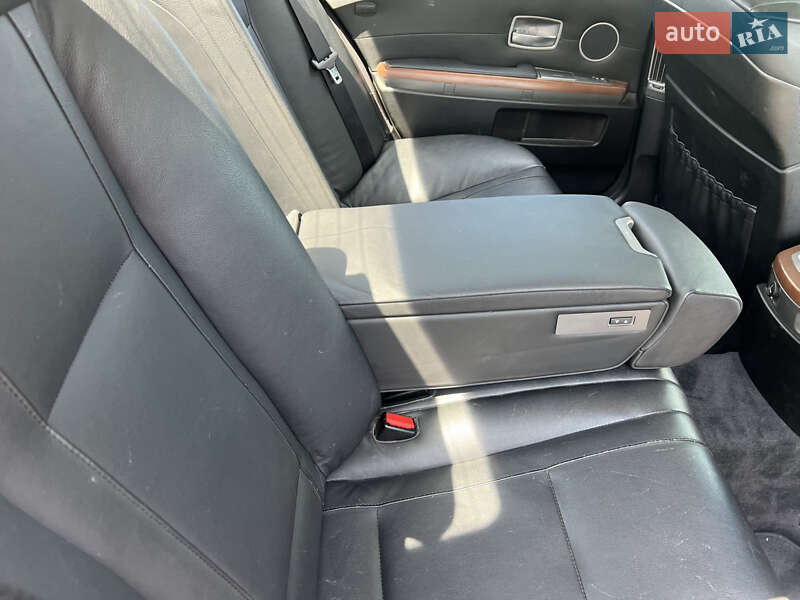 Седан BMW 7 Series 2008 в Львові