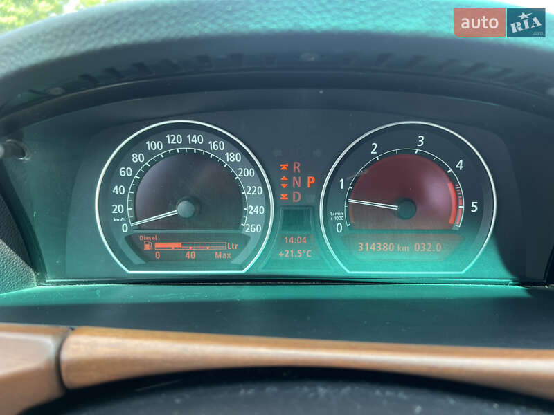 Седан BMW 7 Series 2008 в Львові