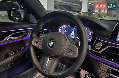 Седан BMW 7 Series 2022 в 