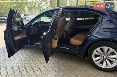 Седан BMW 7 Series 2011 в 