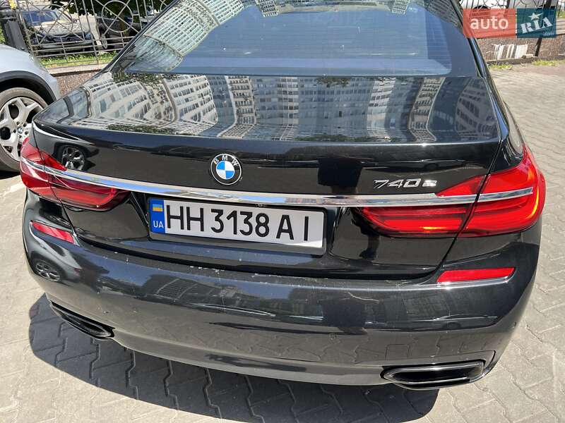 Седан BMW 7 Series 2018 в Одессе