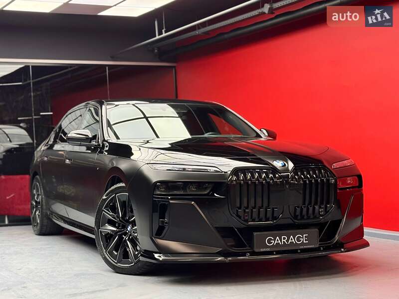 Седан BMW 7 Series 2022 в Києві