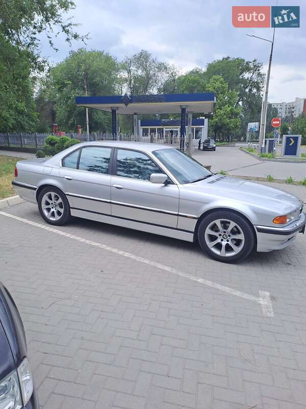 Седан BMW 7 Series 1999 в Києві