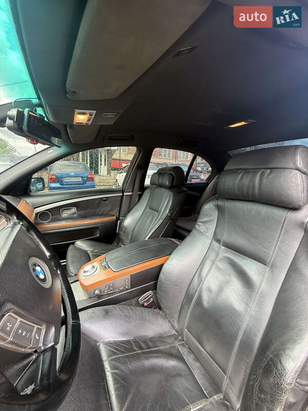 Седан BMW 7 Series 2003 в Сумах