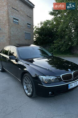 Седан BMW 7 Series 2007 в Сквире