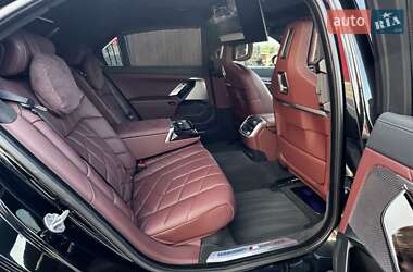 Седан BMW 7 Series 2023 в 