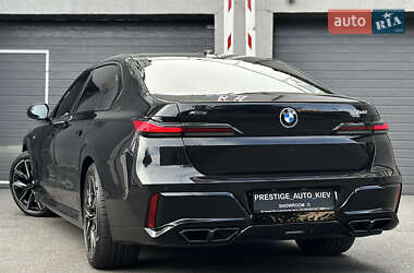 Седан BMW 7 Series 2022 в 