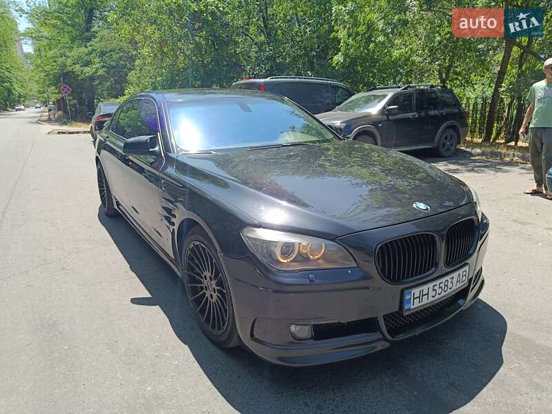 Седан BMW 7 Series 2011 в Одесі