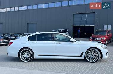 Седан BMW 7 Series 2018 в 