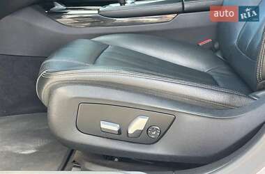 Седан BMW 7 Series 2018 в 