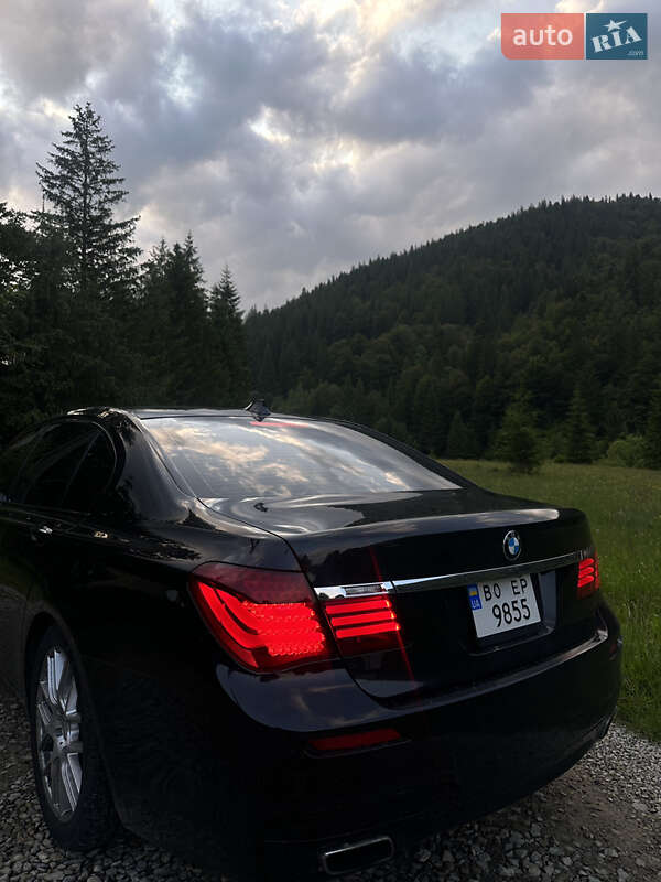 Седан BMW 7 Series 2014 в Тернополі