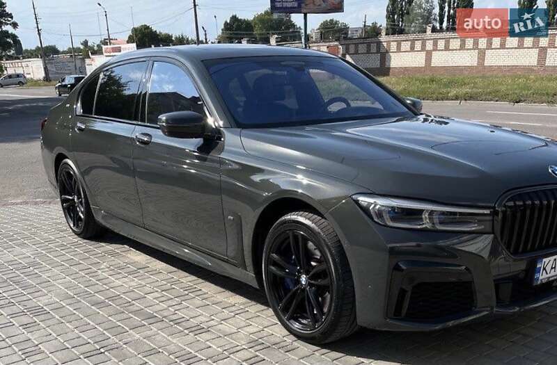 Седан BMW 7 Series 2021 в Кременчуге