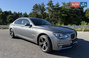Седан BMW 7 Series 2014 в Ровно
