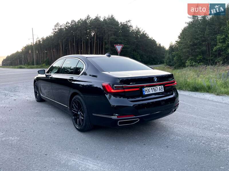 Седан BMW 7 Series 2019 в Нетішині