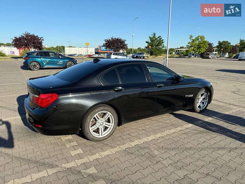 Седан BMW 7 Series 2010 в Хмельницком