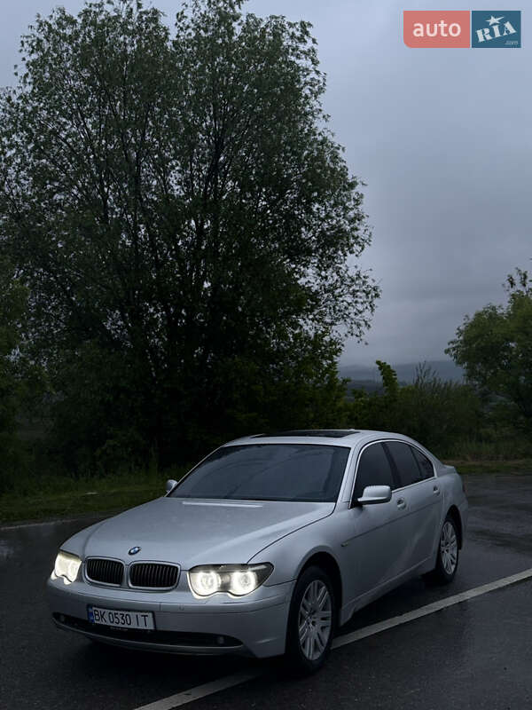 Седан BMW 7 Series 2003 в 