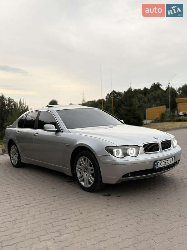 Седан BMW 7 Series 2003 в Бродах