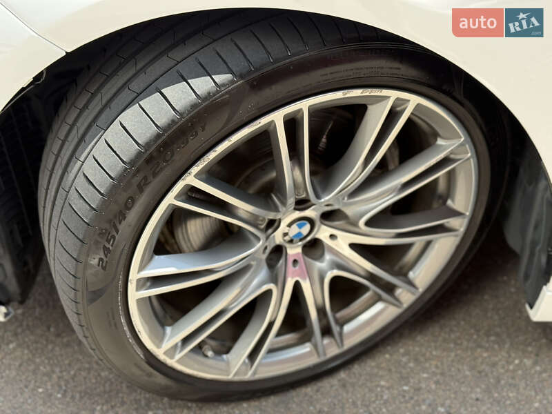 Седан BMW 7 Series 2018 в Киеве