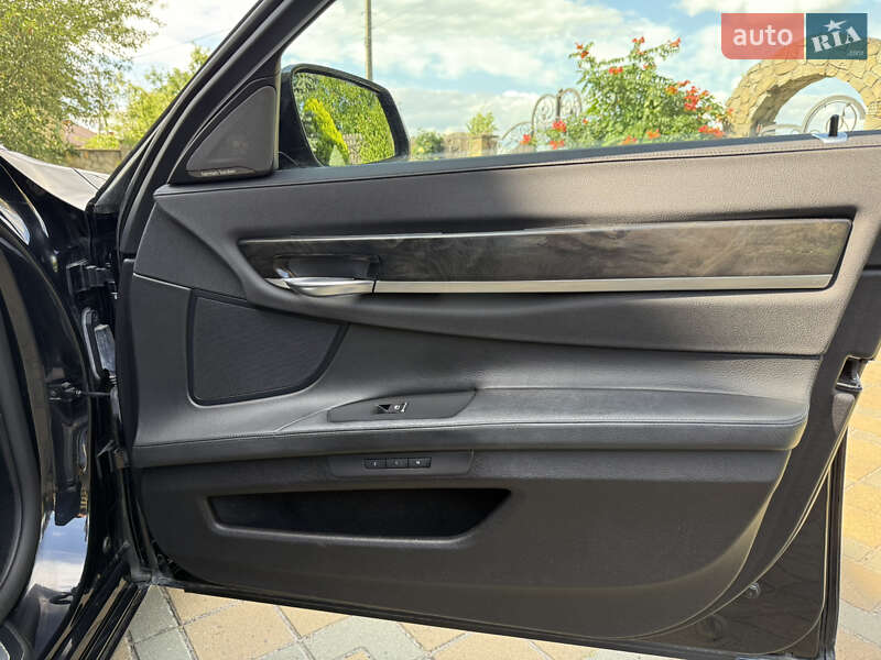 Седан BMW 7 Series 2014 в Тернополі