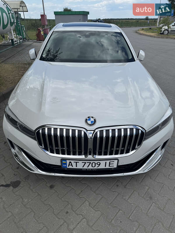 Седан BMW 7 Series 2019 в Ивано-Франковске