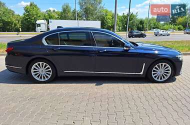 Седан BMW 7 Series 2019 в Києві