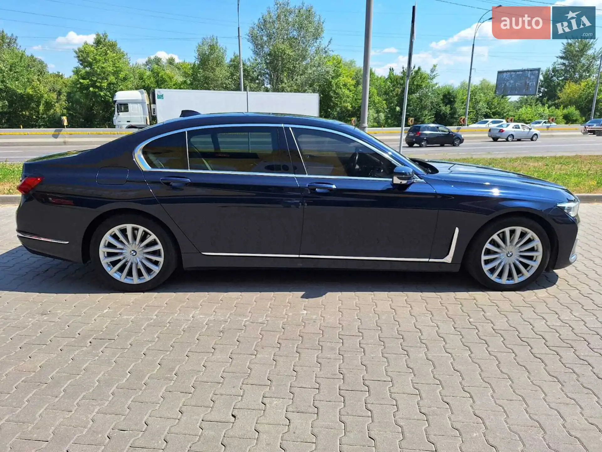 BMW 7 Series 1996 VIN WBAGF21090DF78016 фото оголошення 3 з 19