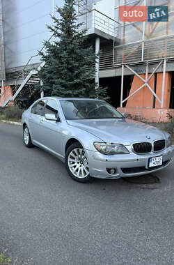 Седан BMW 7 Series 2005 в Киеве
