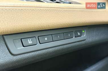 Седан BMW 7 Series 2011 в 