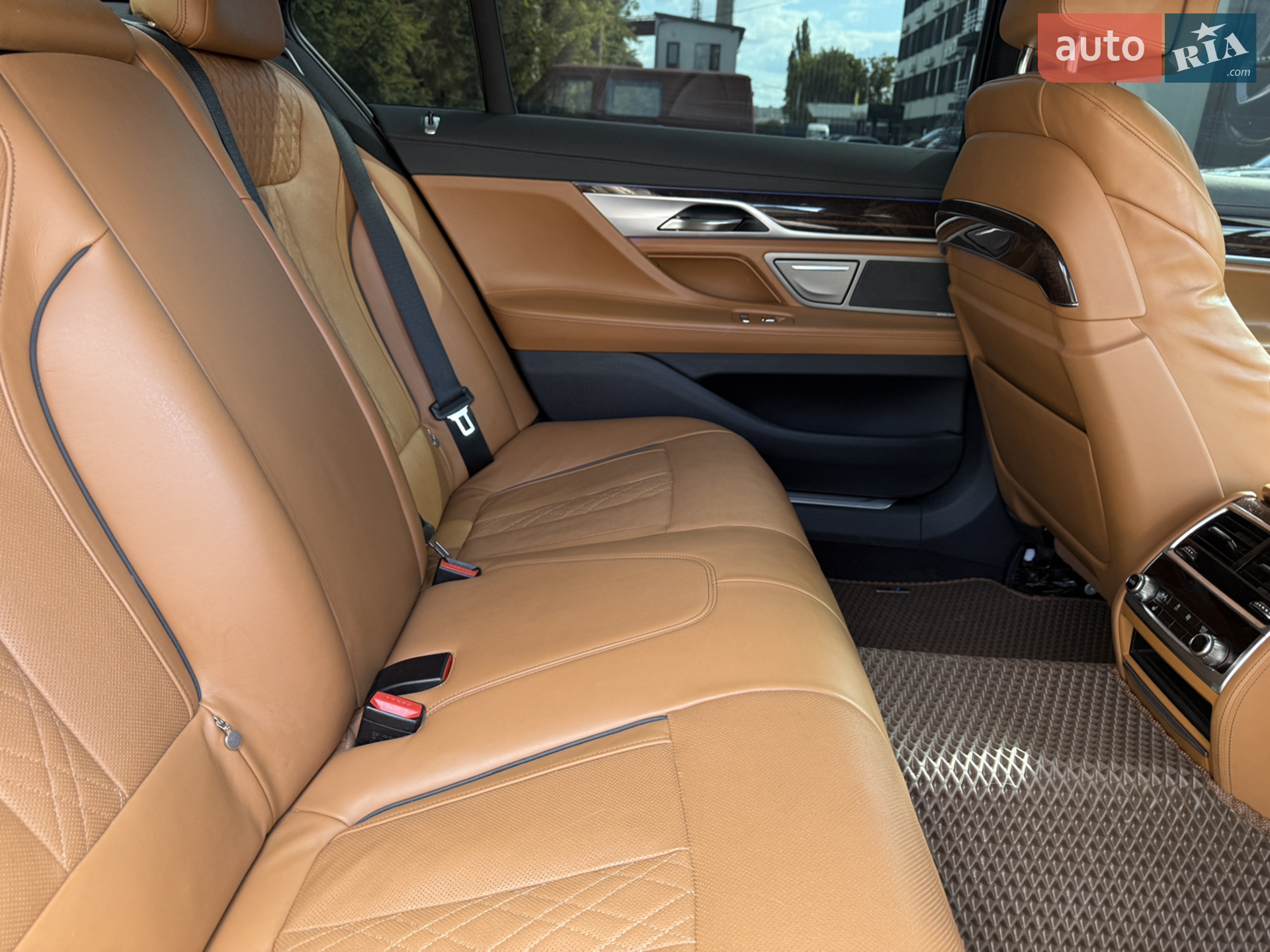 2015 BMW 7er - мініатюра 14