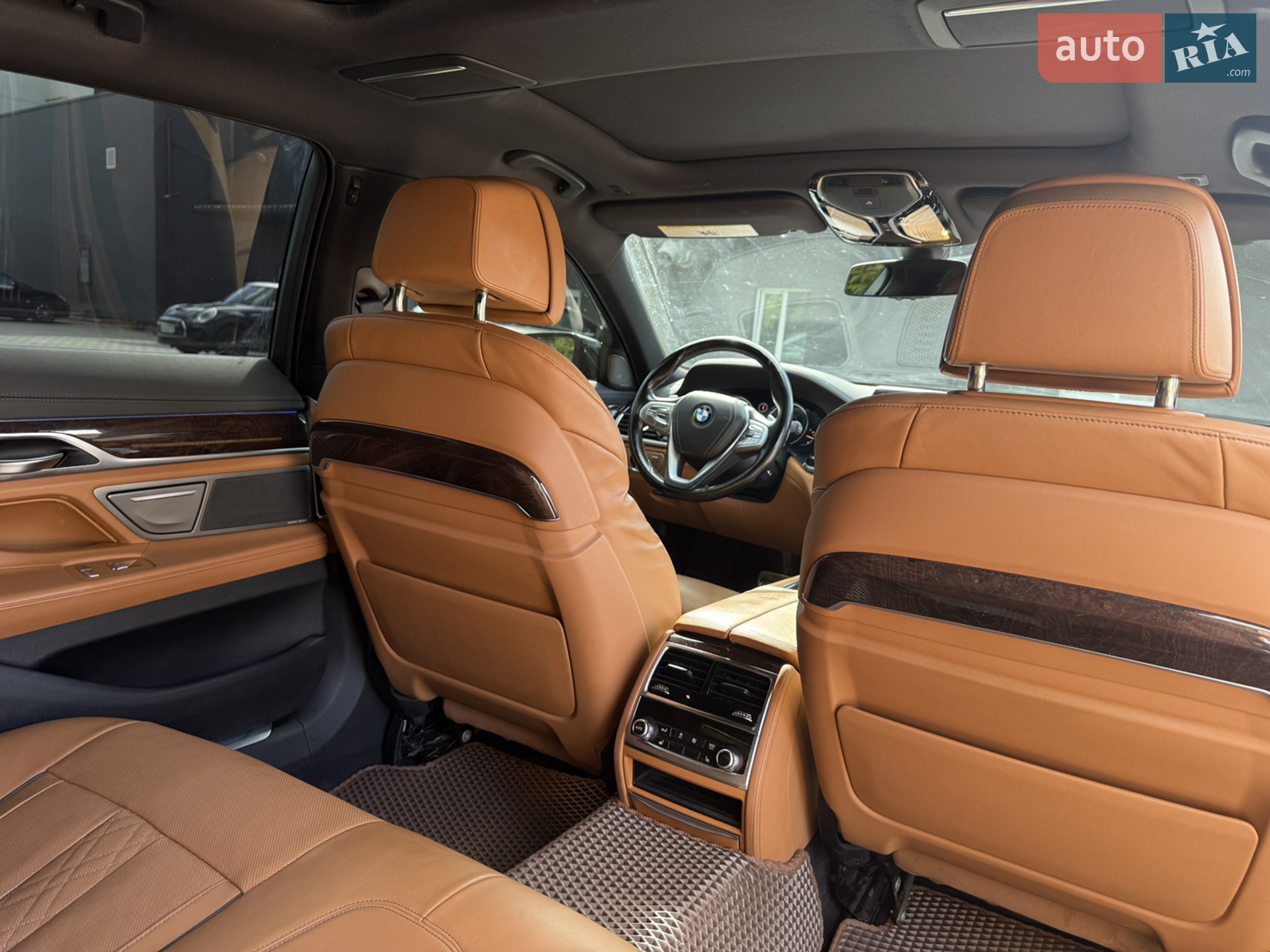 2015 BMW 7er - мініатюра 15